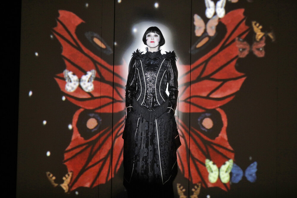 The Magic Returns in LA Opera’s ‚Flute‘ – Pamina
