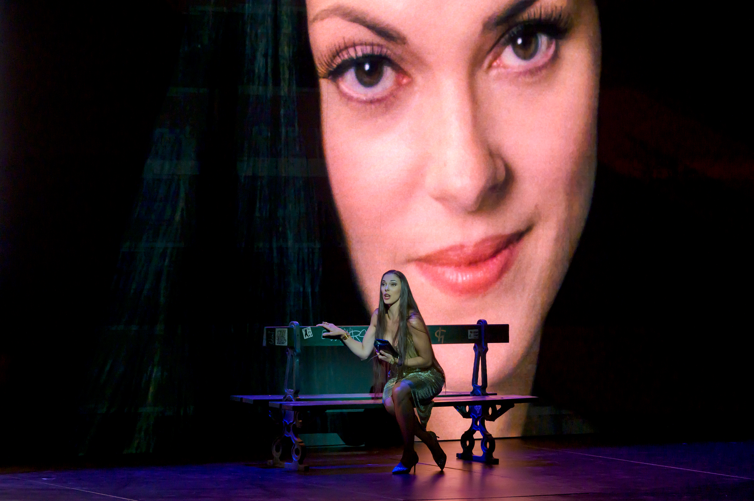 Traviata à Garnier : vie et mort d’une influenceuse du net